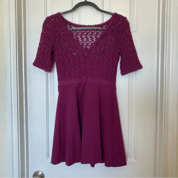 BODEN Lisa Lace Fit & Flare Ponte Knit Mini Dress Size 2P Purple Plum - Picture 9 of 9
